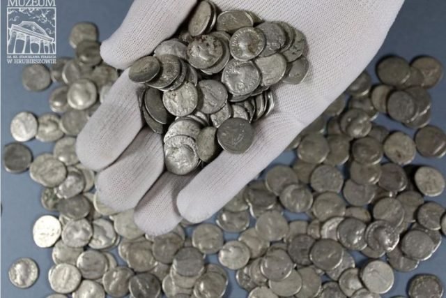 سکه های ۲۰۰۰ ساله رومی