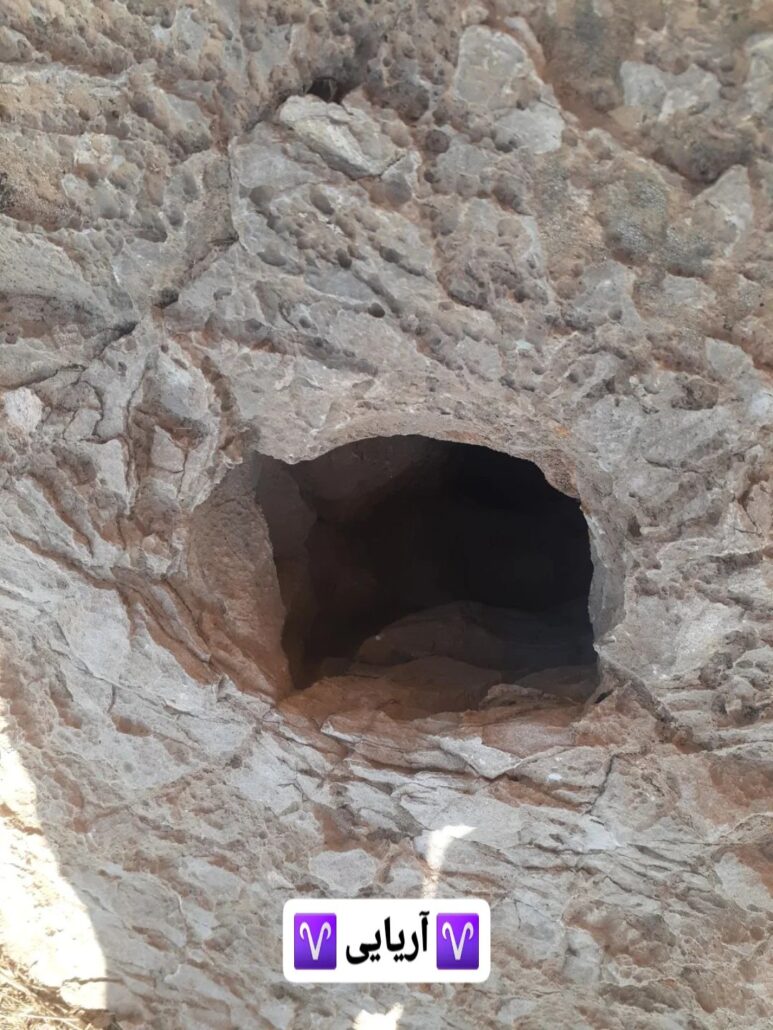 تفسییر نماد و نشانه ها